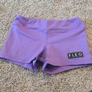 Fleo booty shorts